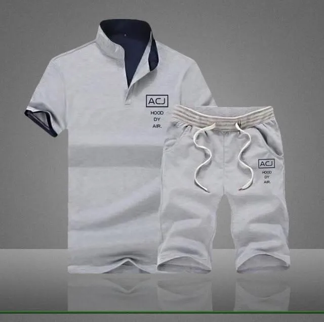 2019 Fashion Summer 2PC Top Short Set Mens Stand Collar 2 Pieces T-shirt Shorts Fitness Suits Tracksuit Brand Sportsuits Set Men