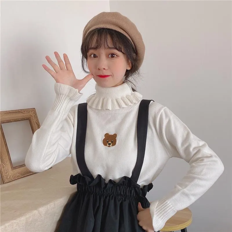 Bear Turtleneck Knitted Sweatshirt