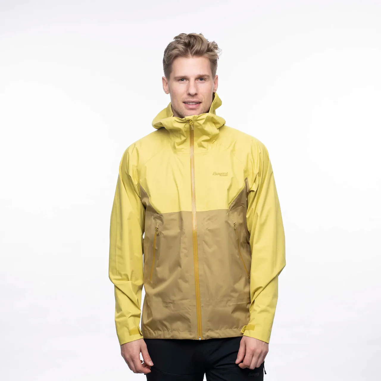 Bergans Men&#x27;s Letto V2 3L Jacket Olive Green/Light Olive Green | Buy Bergans Men&#x27;s Letto V2 3L Jacket Olive Green/Light Olive Green here | Outnorth