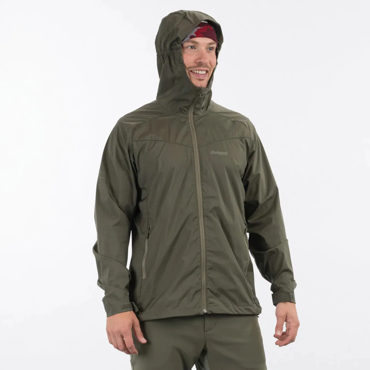 Bergans Men&#x27;s Microlight Jacket Dark Olive Green | Buy Bergans Men&#x27;s Microlight Jacket Dark Olive Green here | Outnorth