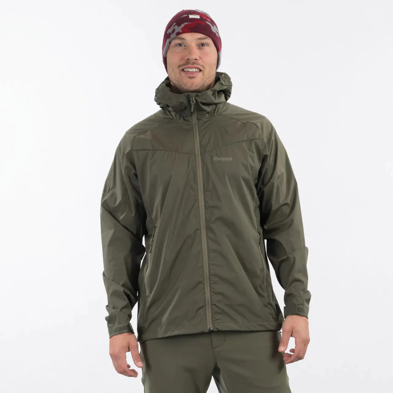 Bergans Men&#x27;s Microlight Jacket Dark Olive Green | Buy Bergans Men&#x27;s Microlight Jacket Dark Olive Green here | Outnorth
