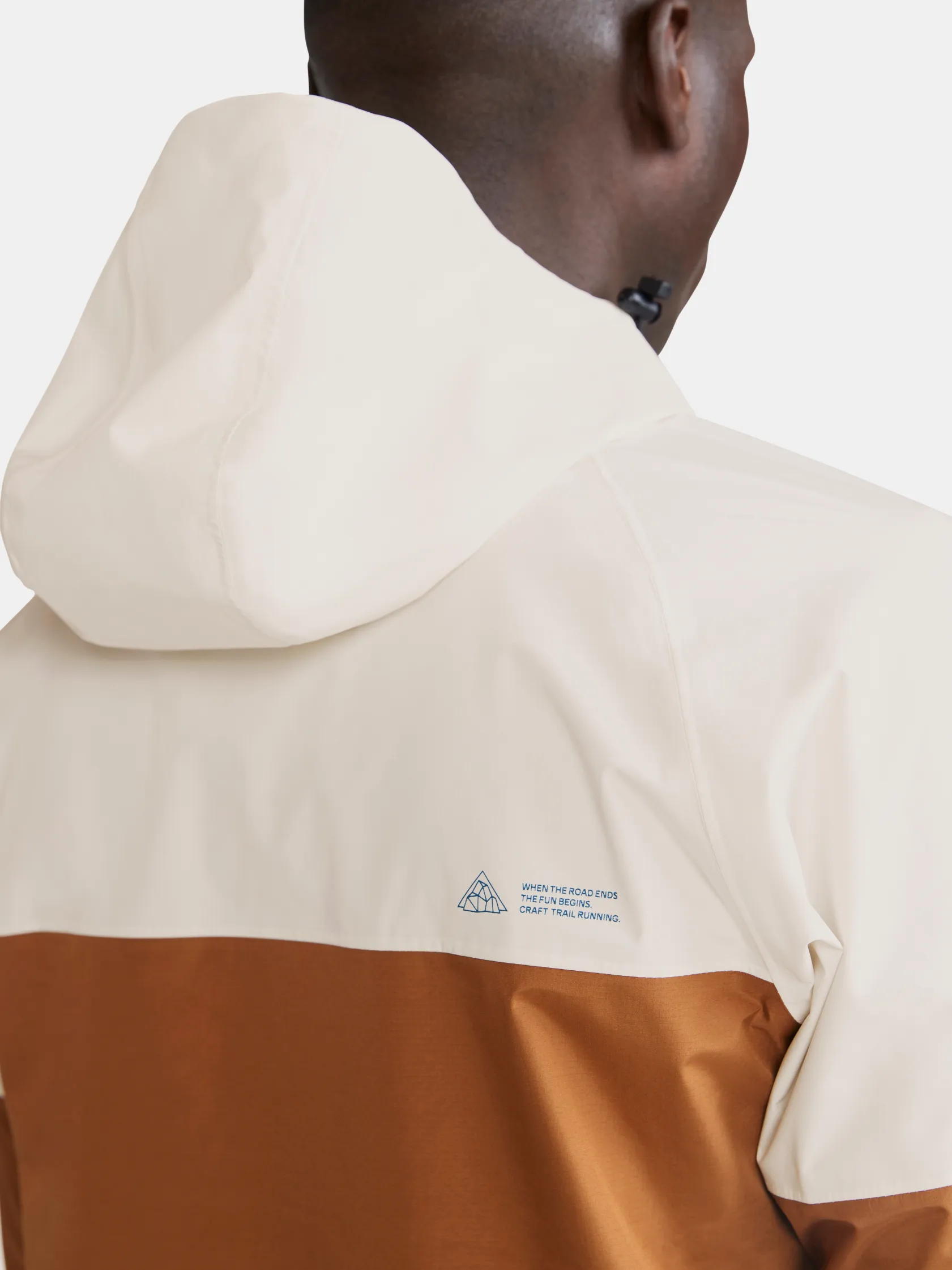Craft Men&#x27;s Pro Trail Hydro Jacket Roots/Tofu | Buy Craft Men&#x27;s Pro Trail Hydro Jacket Roots/Tofu here | Outnorth