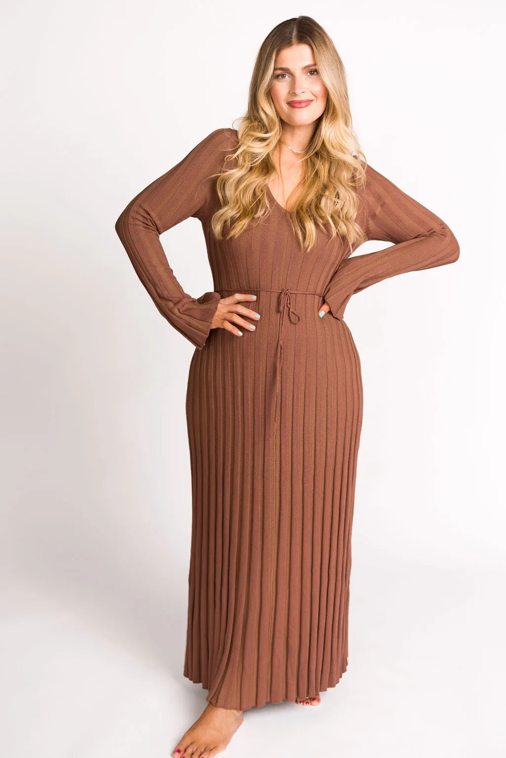 Hadley Long Sleeve V-Neck Knit Maxi Dress in Cocoa - Restocking in Nov