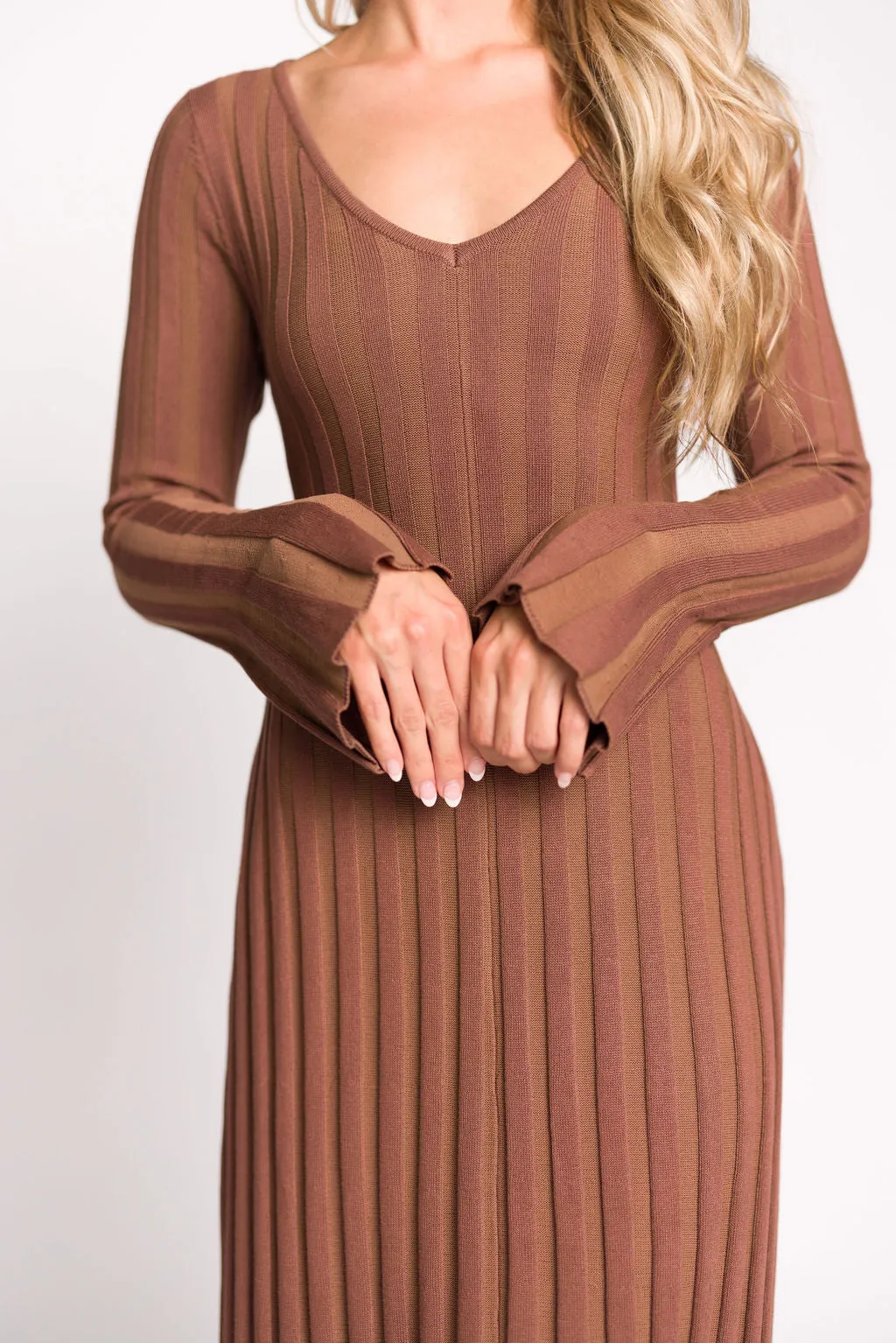 Hadley Long Sleeve V-Neck Knit Maxi Dress in Cocoa - Restocking in Nov
