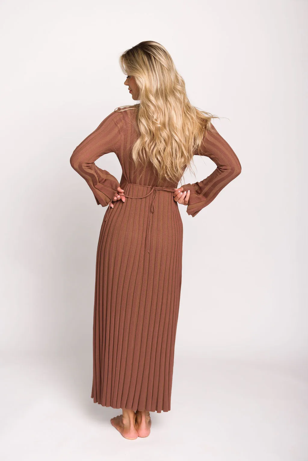 Hadley Long Sleeve V-Neck Knit Maxi Dress in Cocoa - Restocking in Nov