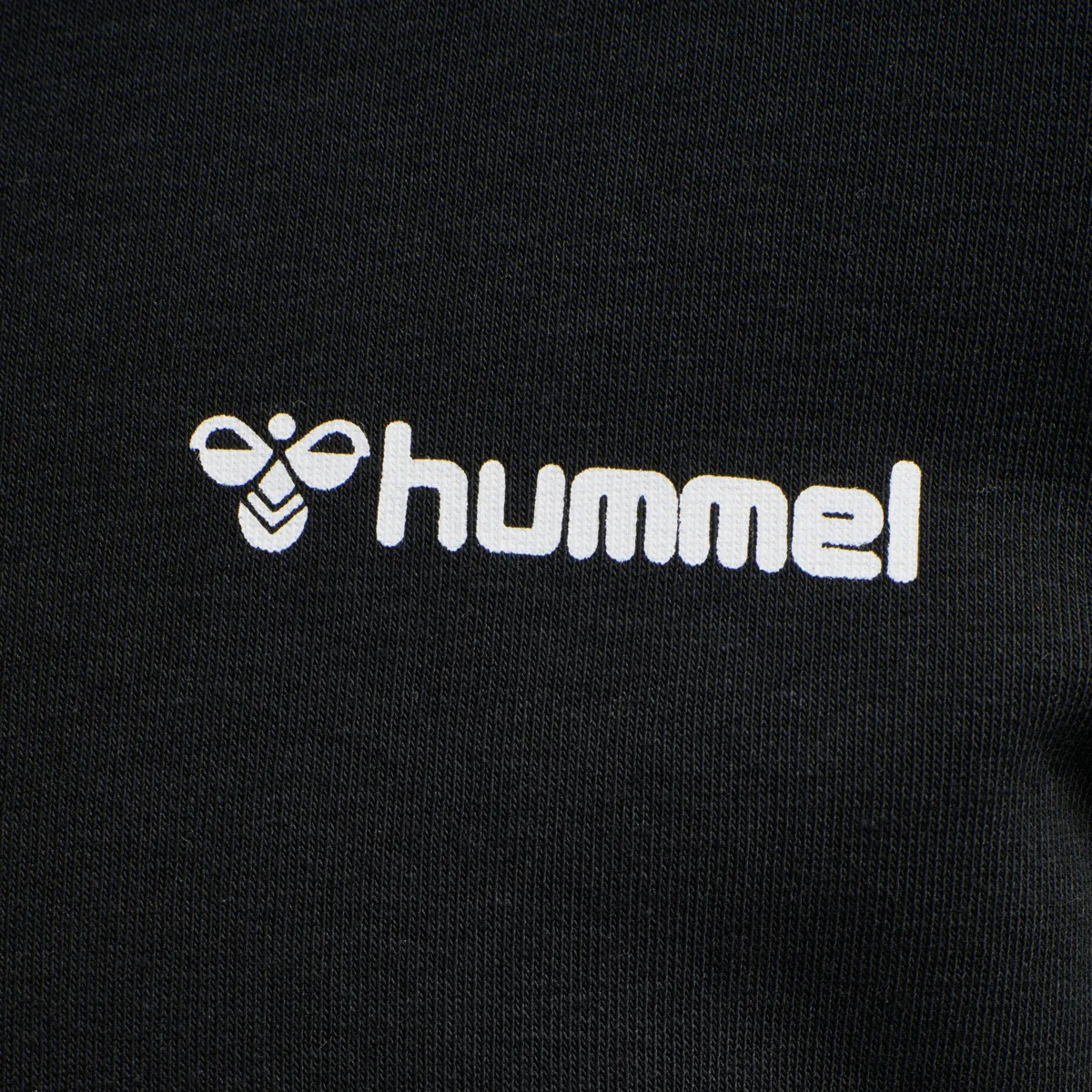 Hummel Men&#x27;s Isam Zip Jacket Black | Buy Hummel Men&#x27;s Isam Zip Jacket Black here | Outnorth