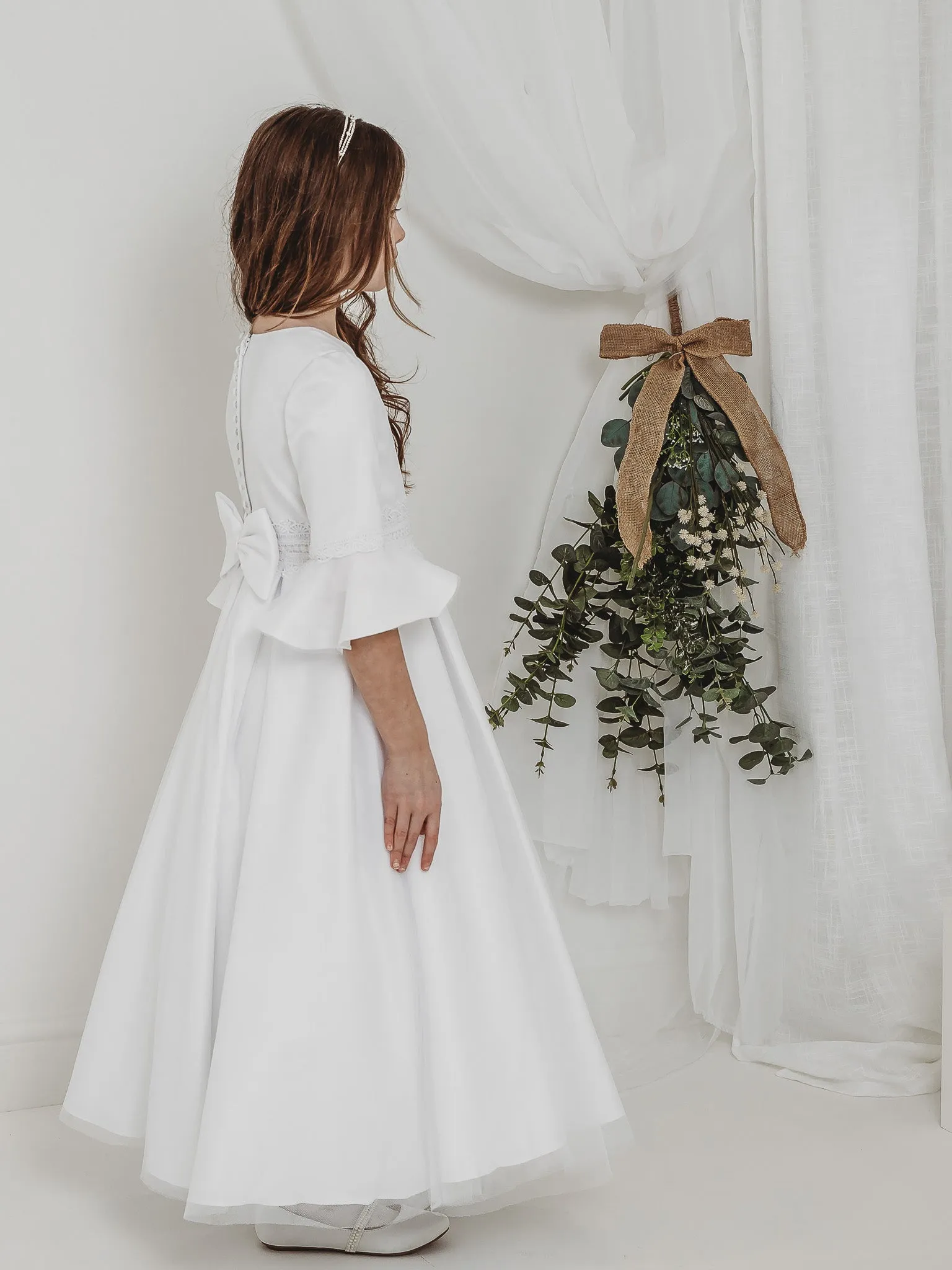 'Ines' White Lace Fluted Sleeve Communion Dress