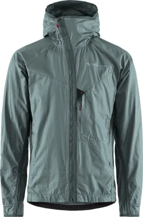 Klättermusen Men&#x27;s Ansur Hooded Wind Jacket Stone Blue | Buy Klättermusen Men&#x27;s Ansur Hooded Wind Jacket Stone Blue here | Outnorth