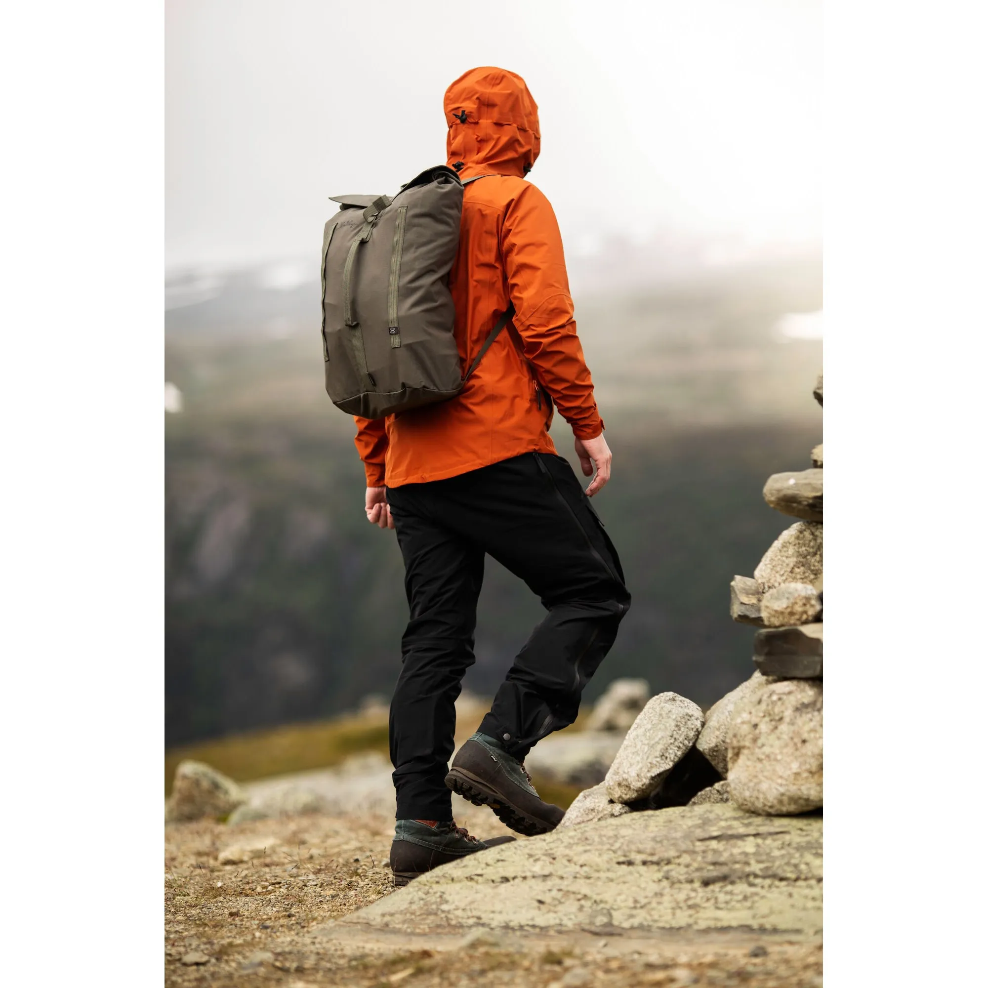 Lundhags Laka Men&#x27;s Jacket Forest Green | Buy Lundhags Laka Men&#x27;s Jacket Forest Green here | Outnorth
