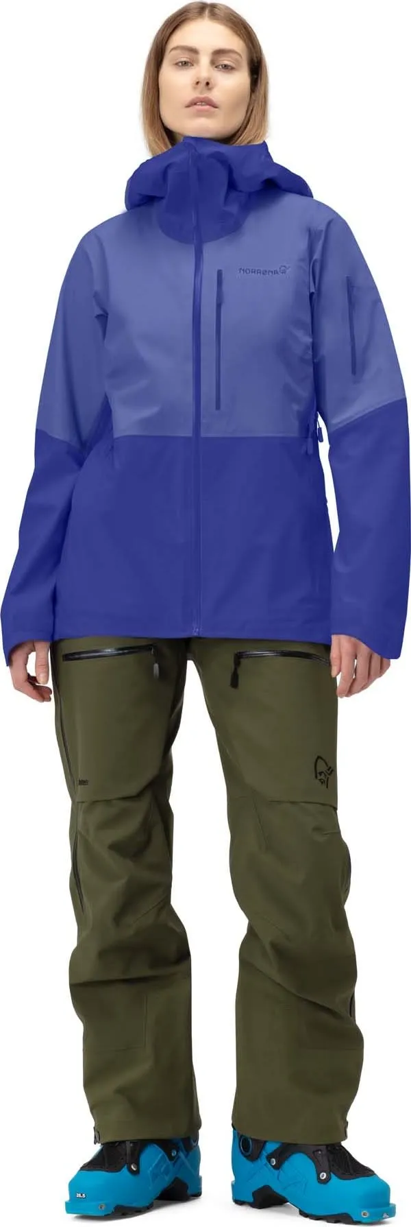 Norrøna Women&#x27;s Lofoten GORE-TEX Jacket Violet Storm/Royal Blue | Buy Norrøna Women&#x27;s Lofoten GORE-TEX Jacket Violet Storm/Royal Blue here | Outnorth