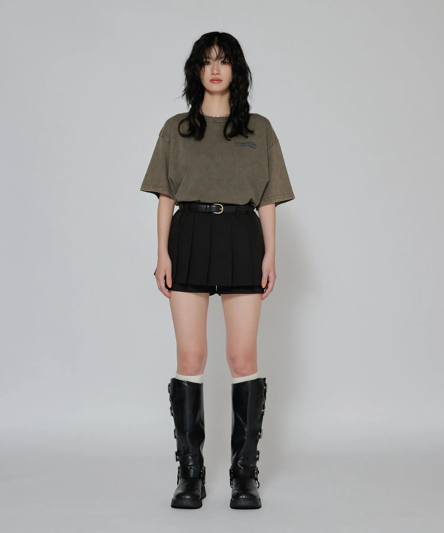 Shorts layered pleated mini skirt