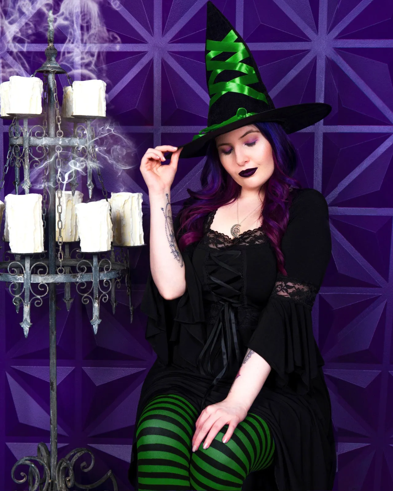 Sorceress Witch Costume with Black Renaissance Dress, Green