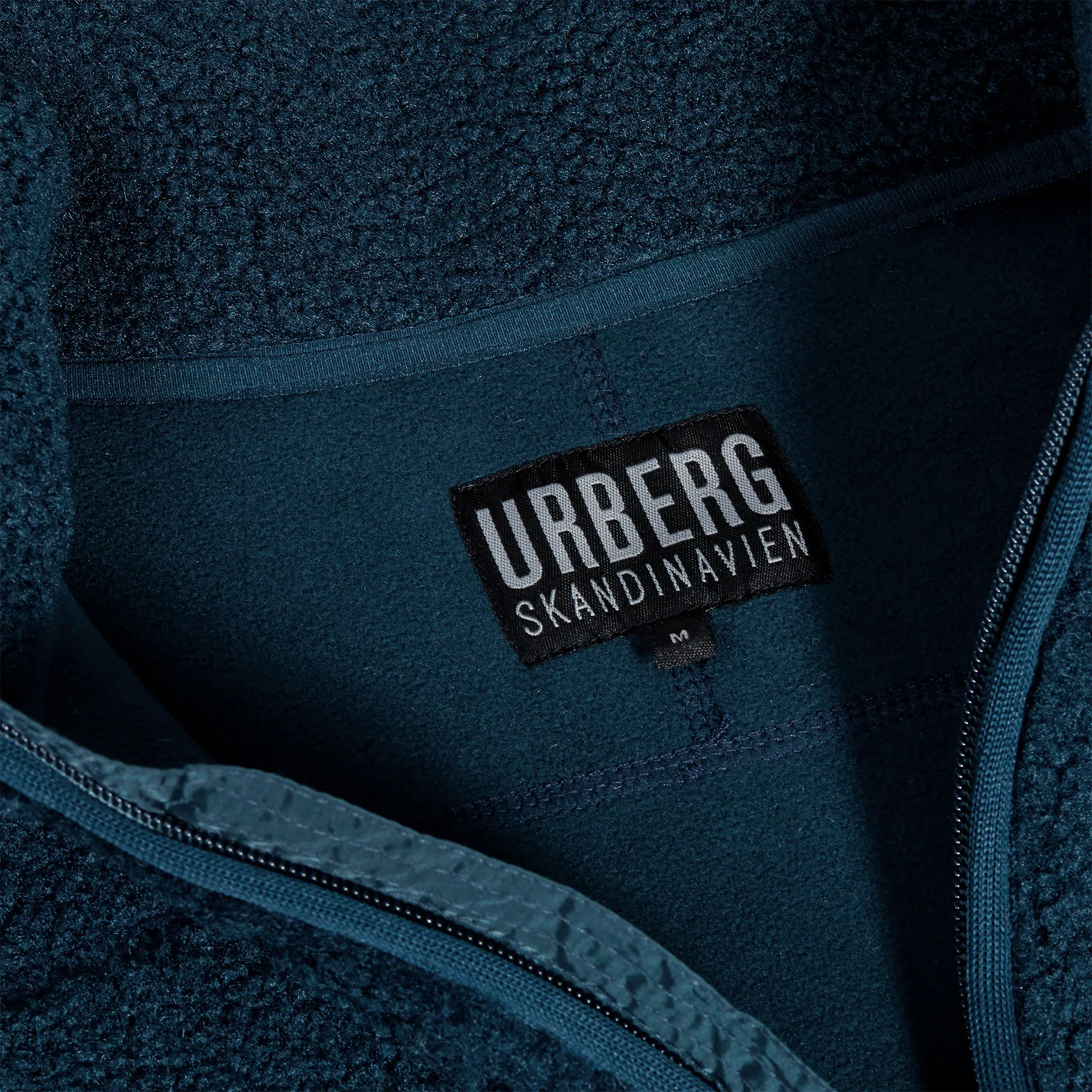 Urberg Åheim Pile Jacket Men Midnight Navy | Buy Urberg Åheim Pile Jacket Men Midnight Navy here | Outnorth