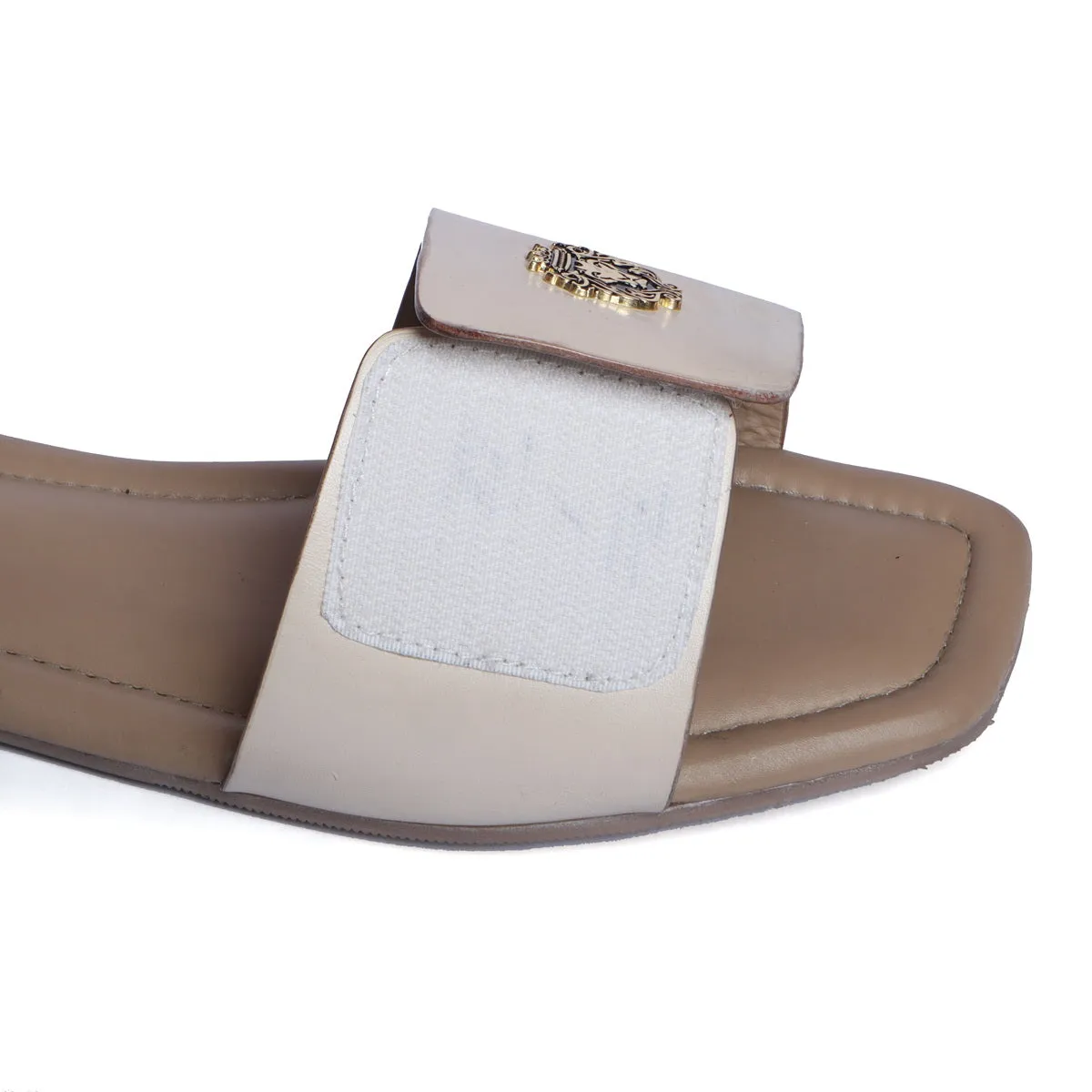 Women'S Freeway Velcro Adjustable Strap With Metal Lion Beige Leather Slide In Slipper By Brune & Bareskin